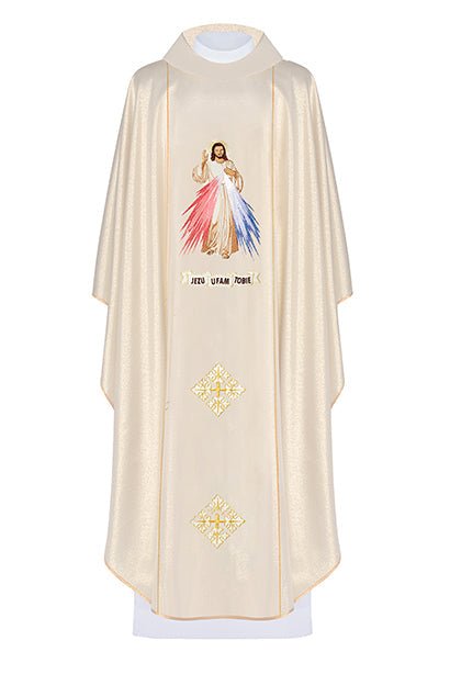 Casulla dorada con bordado Jesús misericordioso