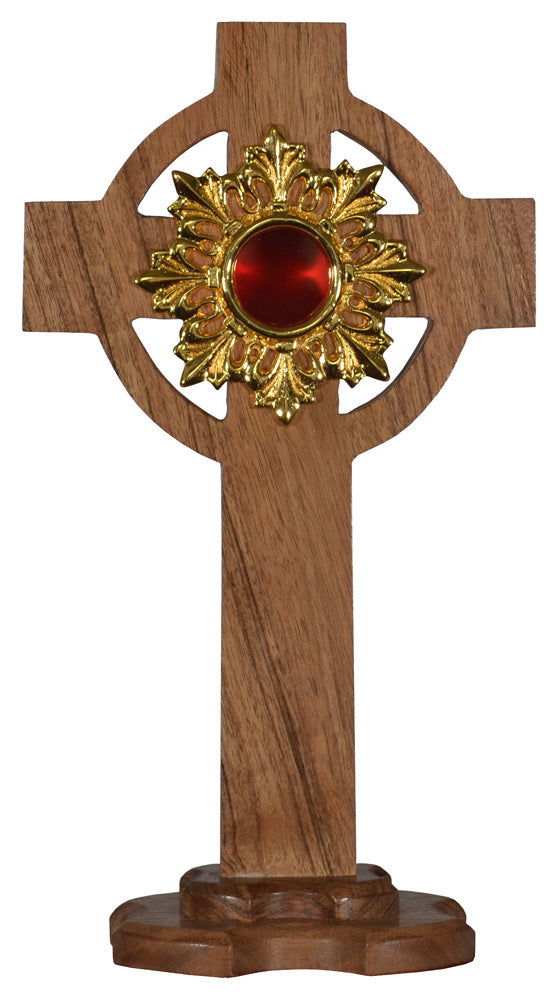 Cruz relicario de madera